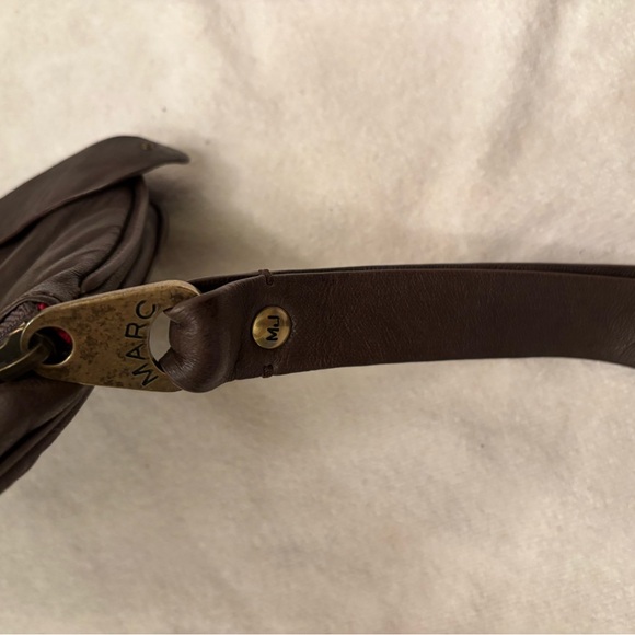 Marc Jacobs brown leather studded clutch - Picture 8 of 10